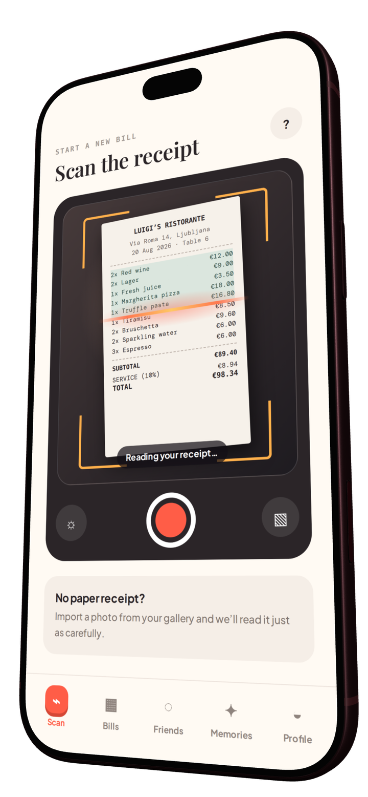 BillSplitter scan screen reading a Luigi’s Ristorante receipt inside the camera frame